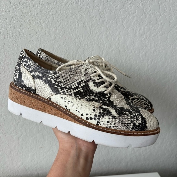 Steve Madden Shoes - Steve Madden Wrenly Flatform Oxford SZ 7.5